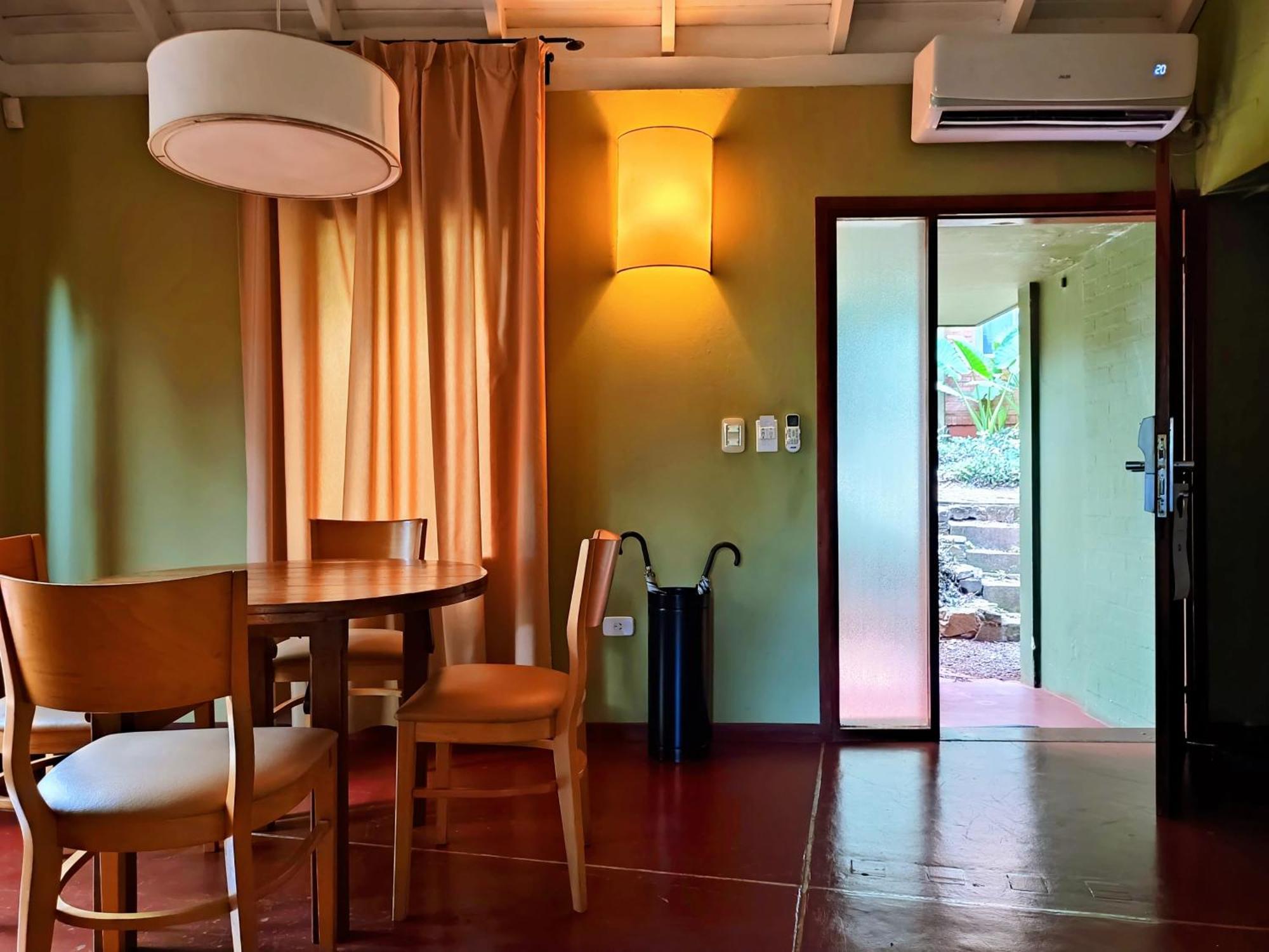 Raices Amambai Lodges Puerto Iguazú Exterior foto