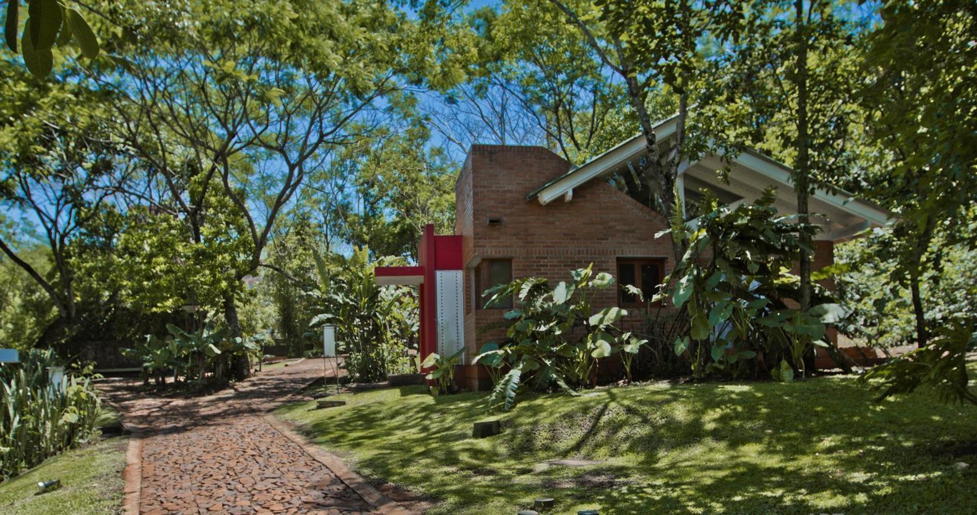 Raices Amambai Lodges Puerto Iguazú Exterior foto